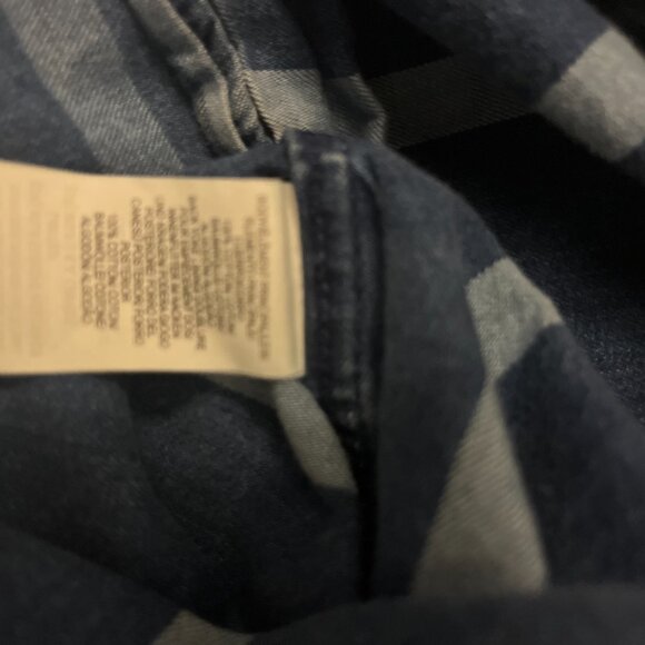 100% cotton, blue plaid button down collared shirt. Classic closet staple. - Picture 6 of 6